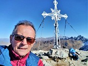 45 Alla croce di vetta del Corno Stella (2620 m)